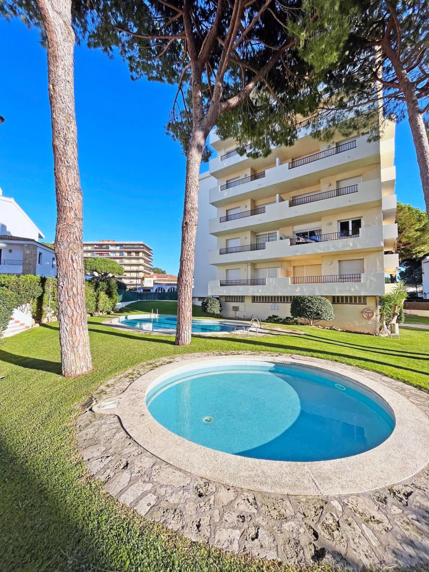 Apartamento En La Escala Con Piscina Y Parking L' Escala Extérieur photo