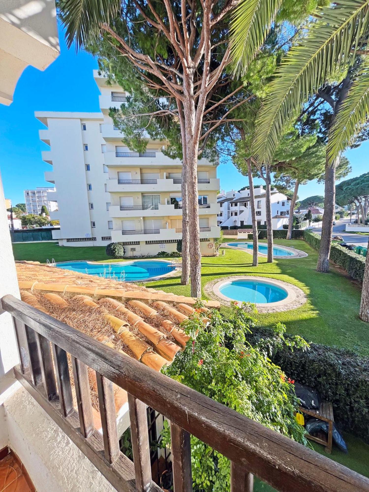 Apartamento En La Escala Con Piscina Y Parking L' Escala Extérieur photo