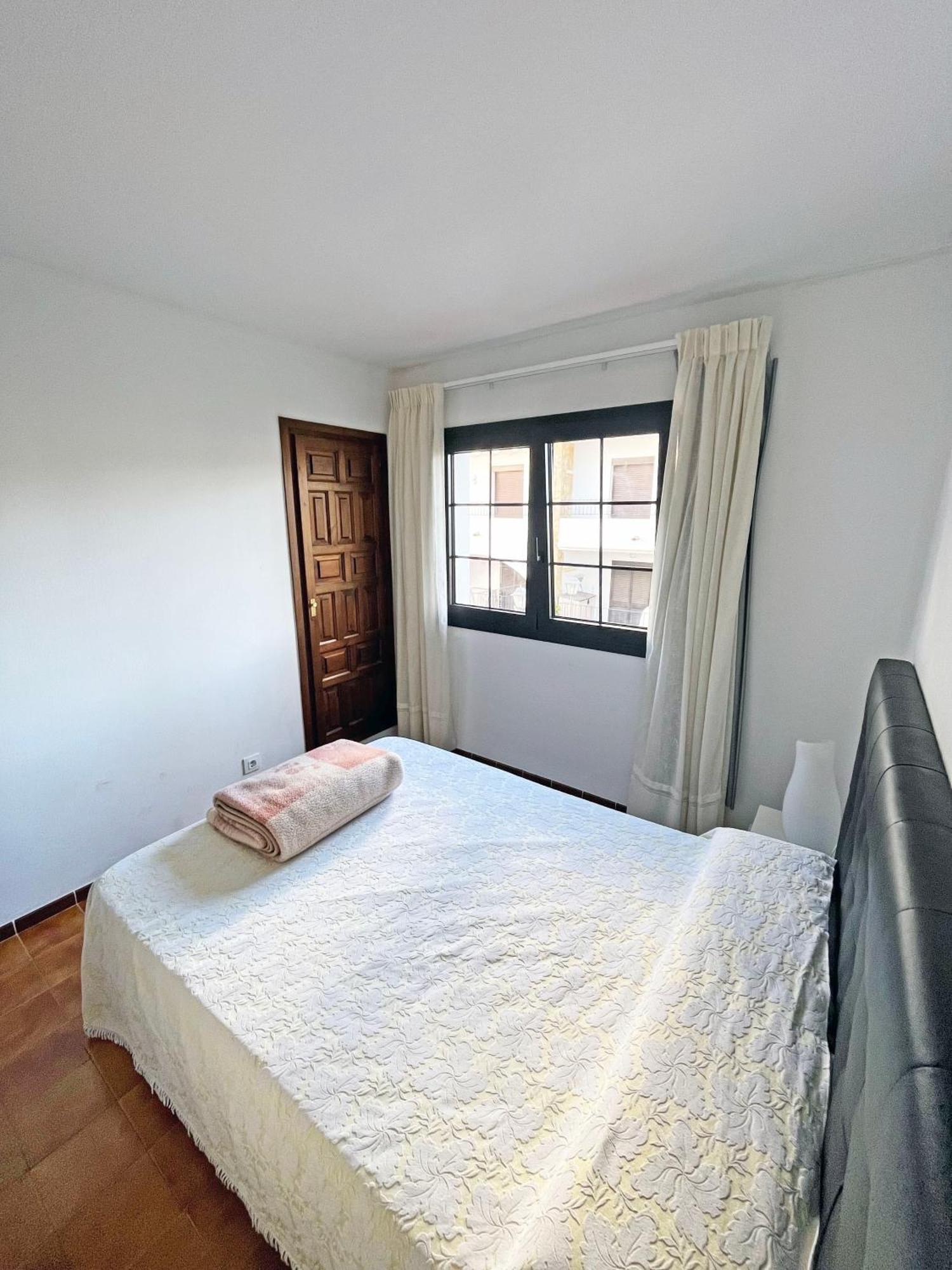 Apartamento En La Escala Con Piscina Y Parking L' Escala Extérieur photo